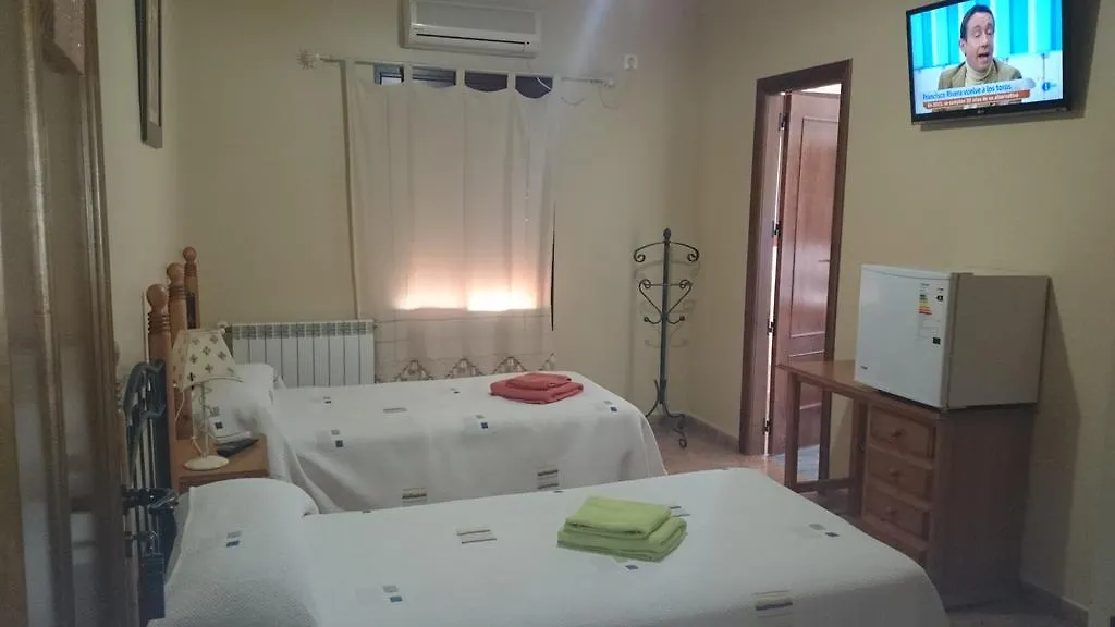 Hostal la Encina El Real de la Jara 2*,  España